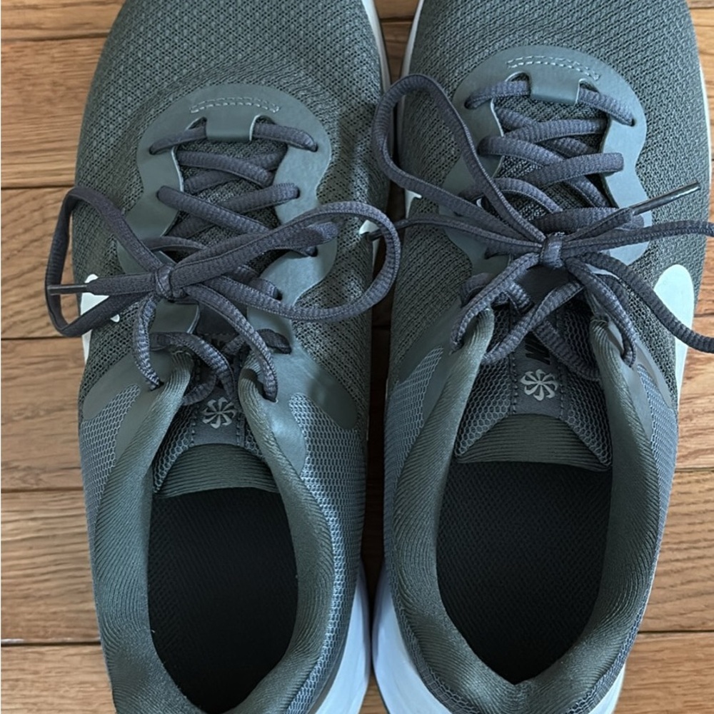 Men’s Nike Gray Athletic Sneakers